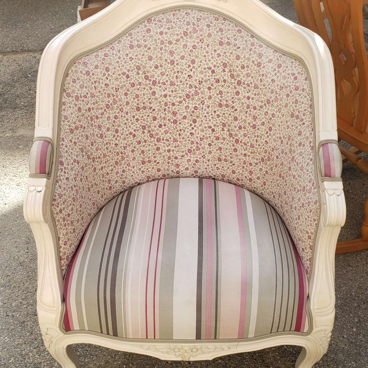 Fauteuil cabriolet imprimé rose