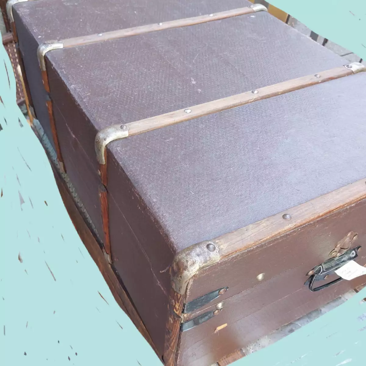 Grande valise de voyage ancienne, en bois avec renfort bois