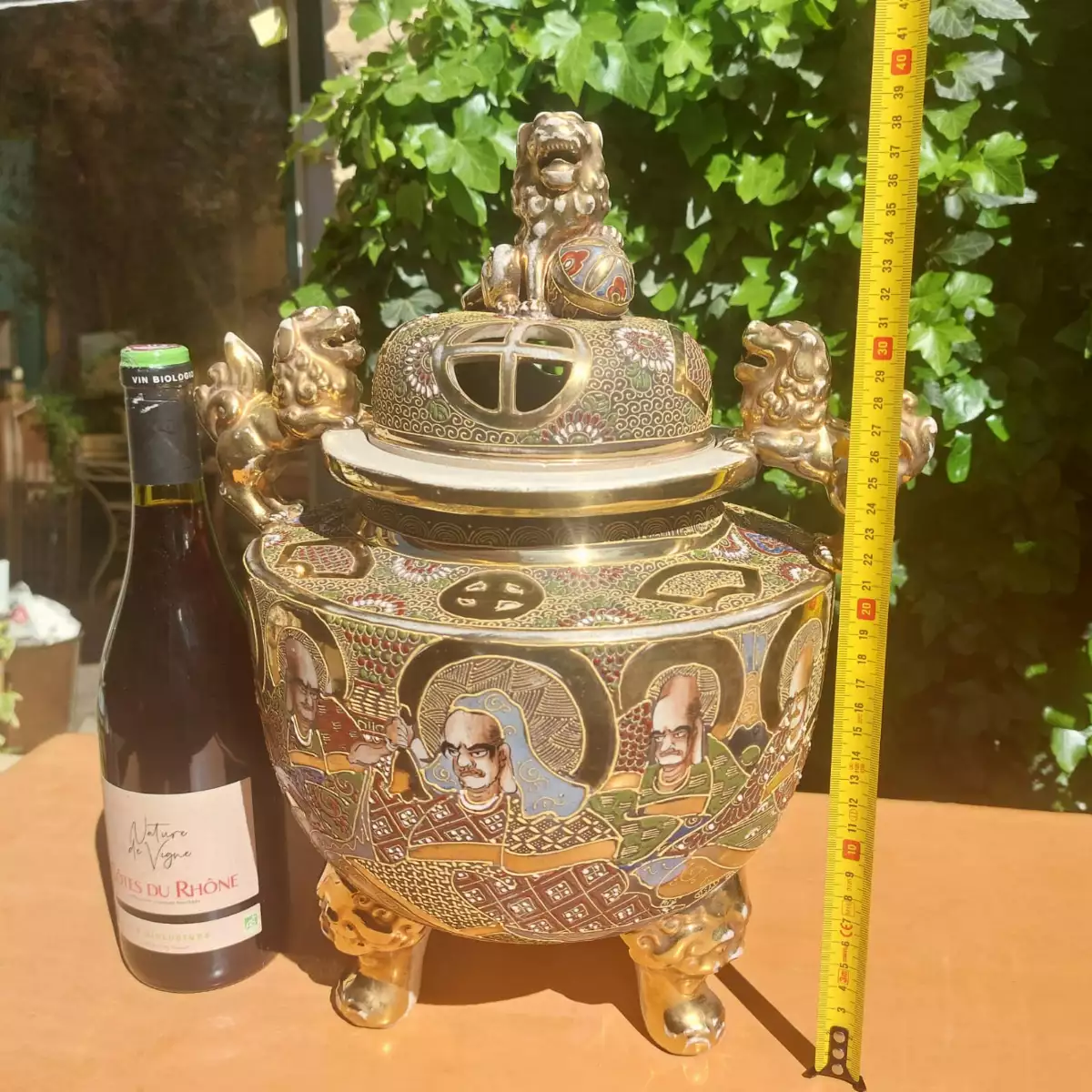 Grand pot brûle parfum chinois antique